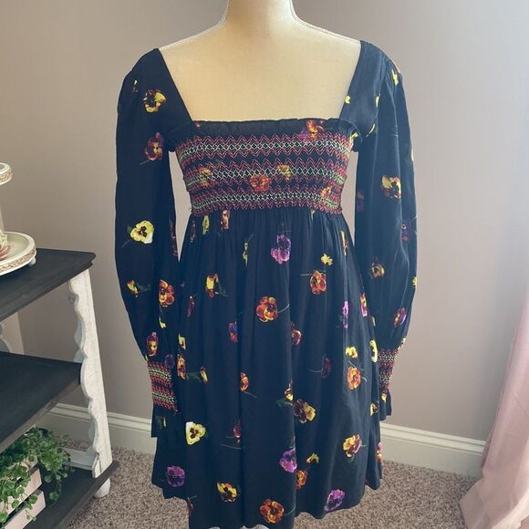 EUC Urban Outfitters Smoked Dress(size XS) - Picture 6 of 12